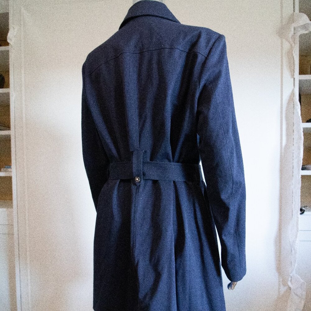 Navy Trench Coat With Grey Tortoiseshell Buttons Belted - Picture 5 of 6